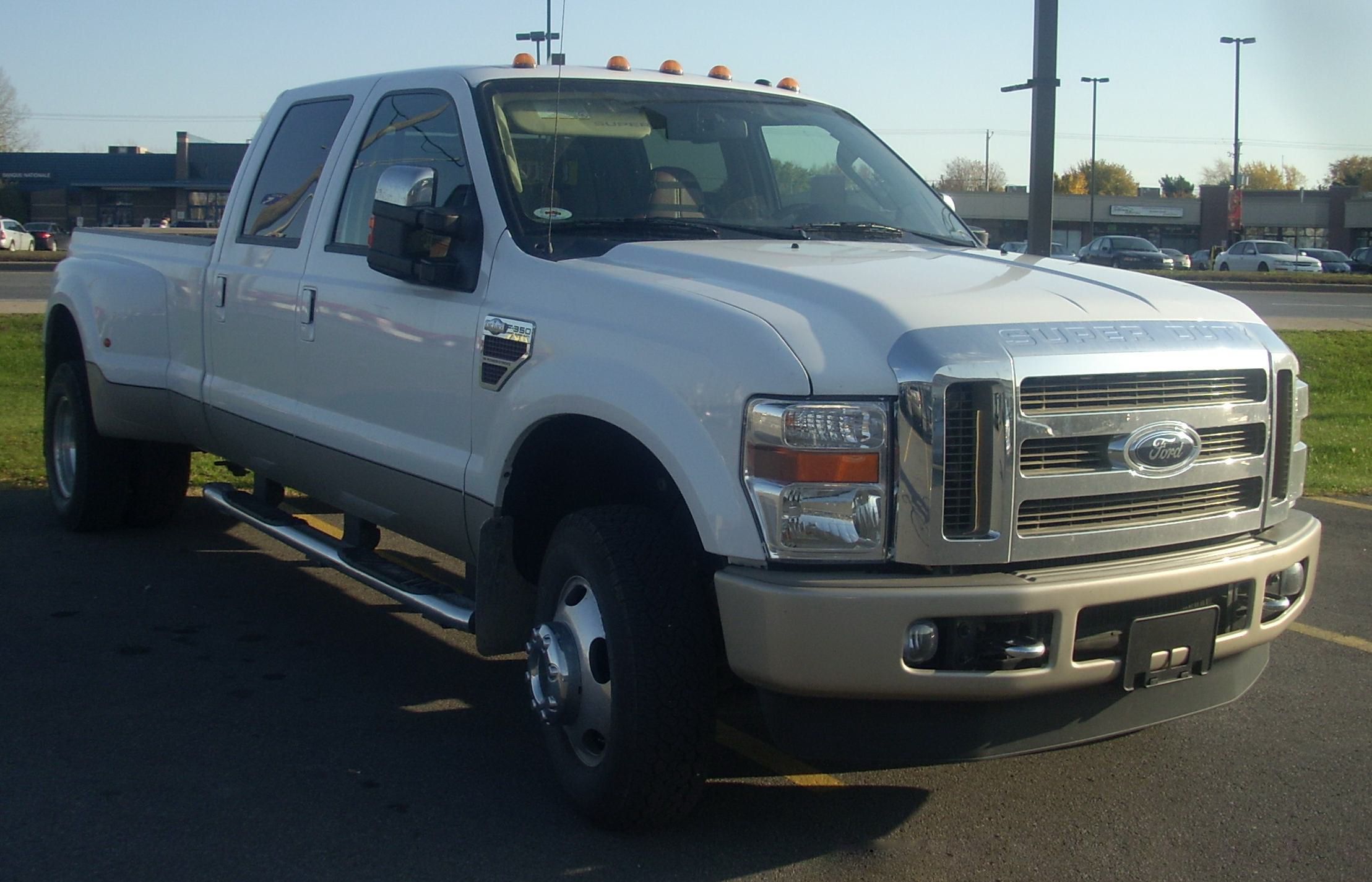 Here's What Makes The Ford F350 The Most Reliable Diesel Truck