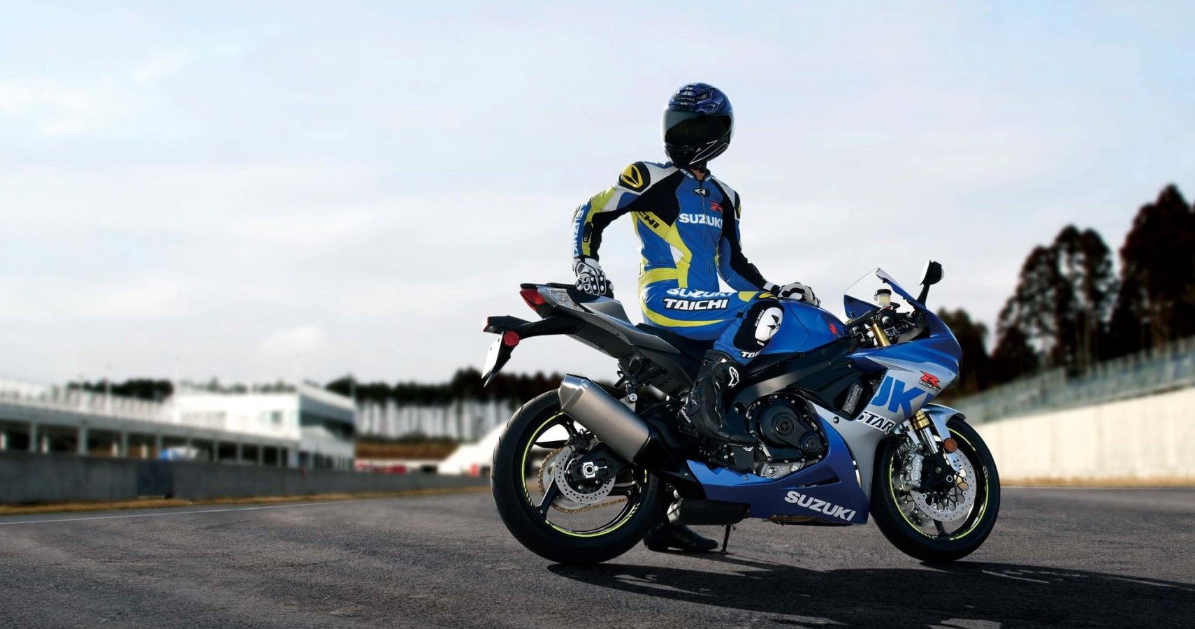 suzuki sport bikes 1000cc