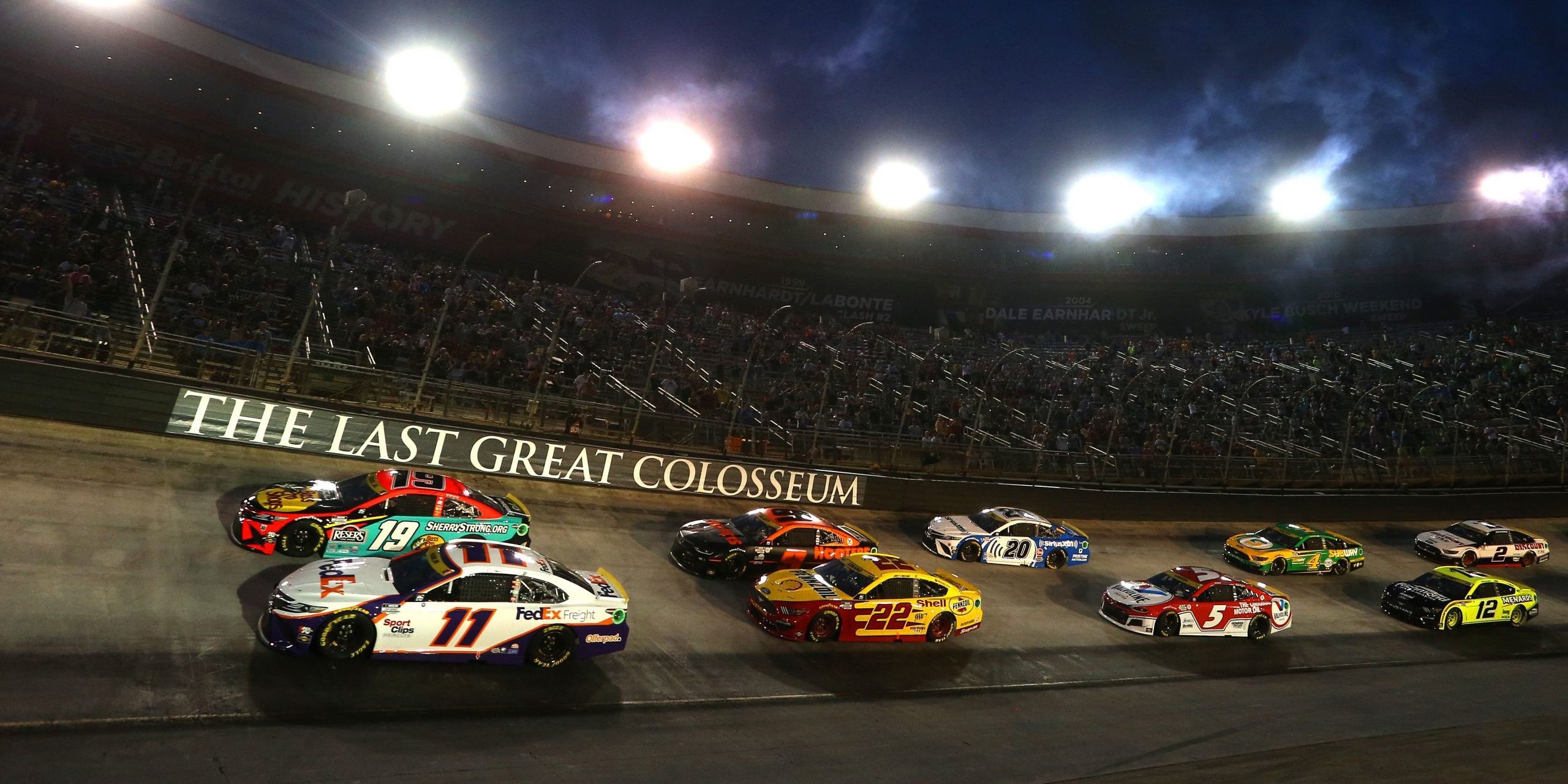 Larson Wins Bass Pro Shops Night Race at Bristol