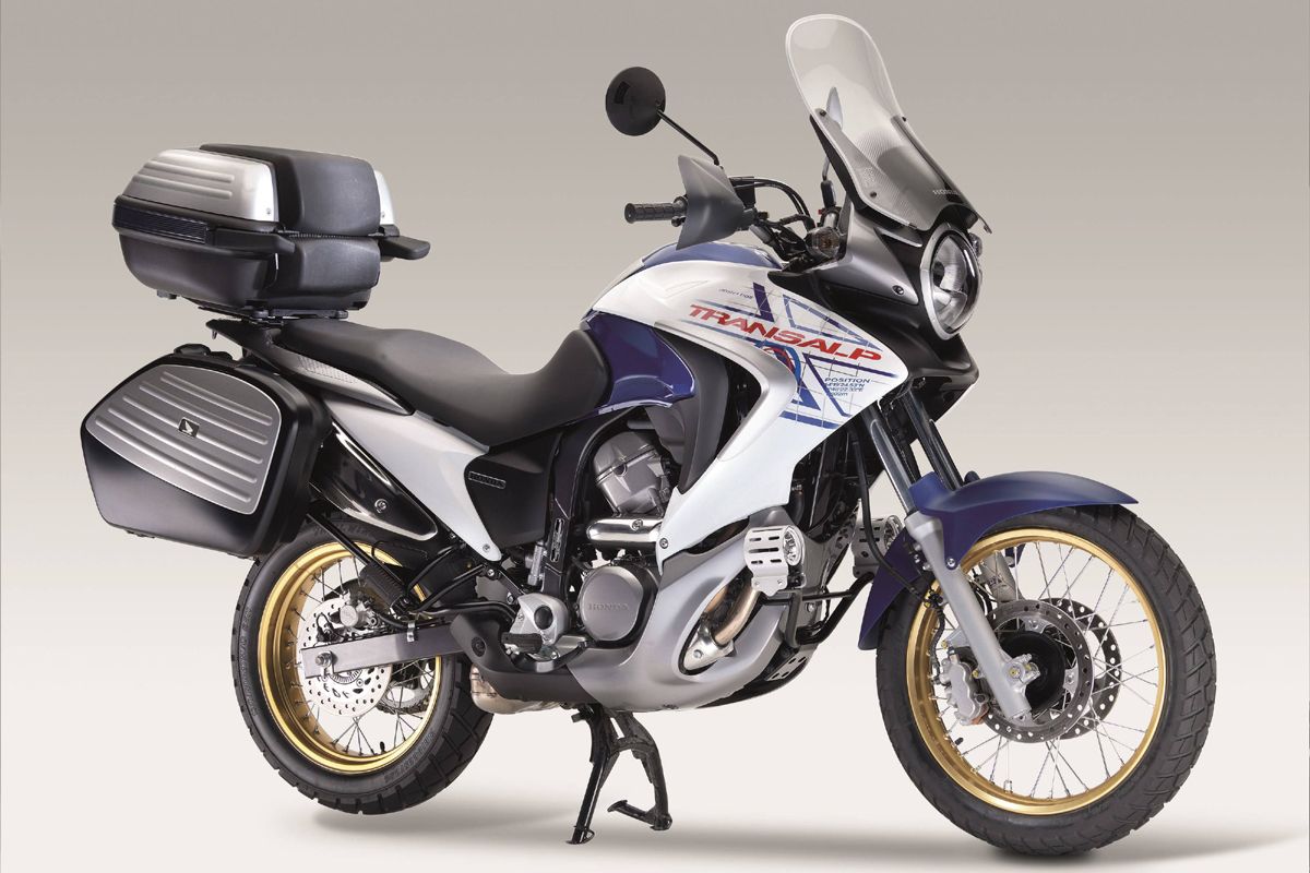 Honda Transalp XL 700 V Motorcycle