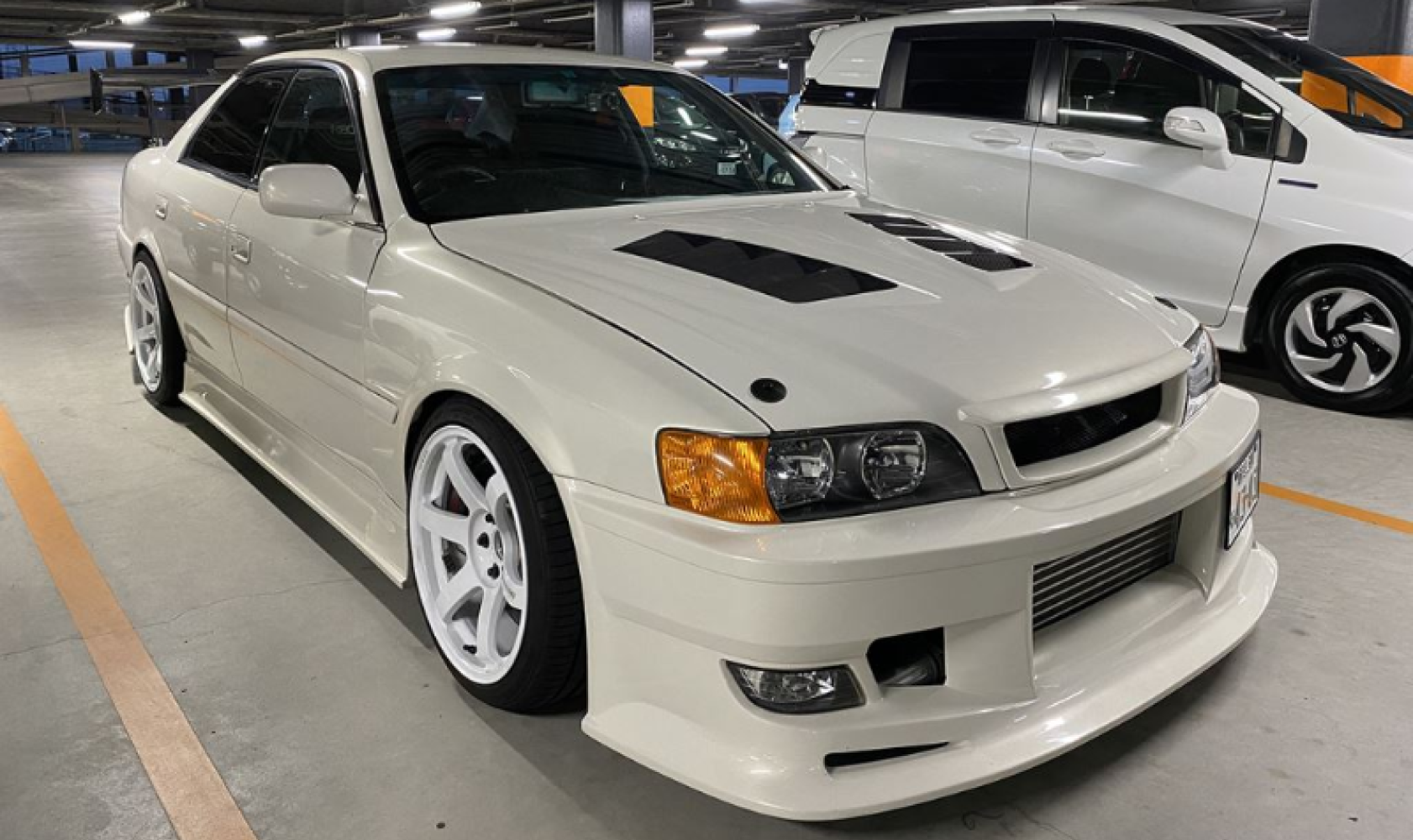JZX100 Toyta Chaser 1996 White Imported JDM