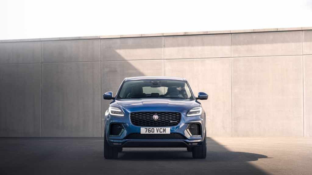Jag_E-PACE_22MY_01_R-Dynamic_Exterior_190521_001