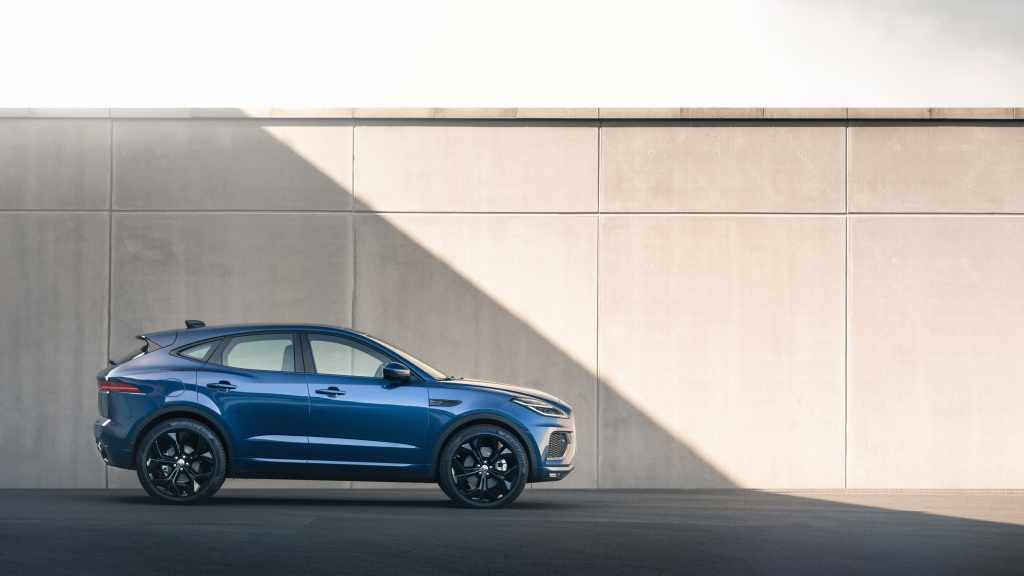 Jag_E-PACE_22MY_04_R-Dynamic_Exterior_190521_006