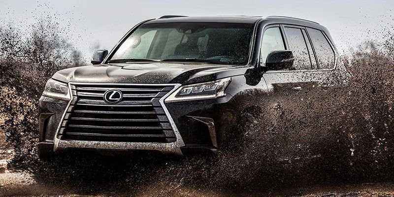 Lexus LX 570 off road in the mud stock new 2020 2021