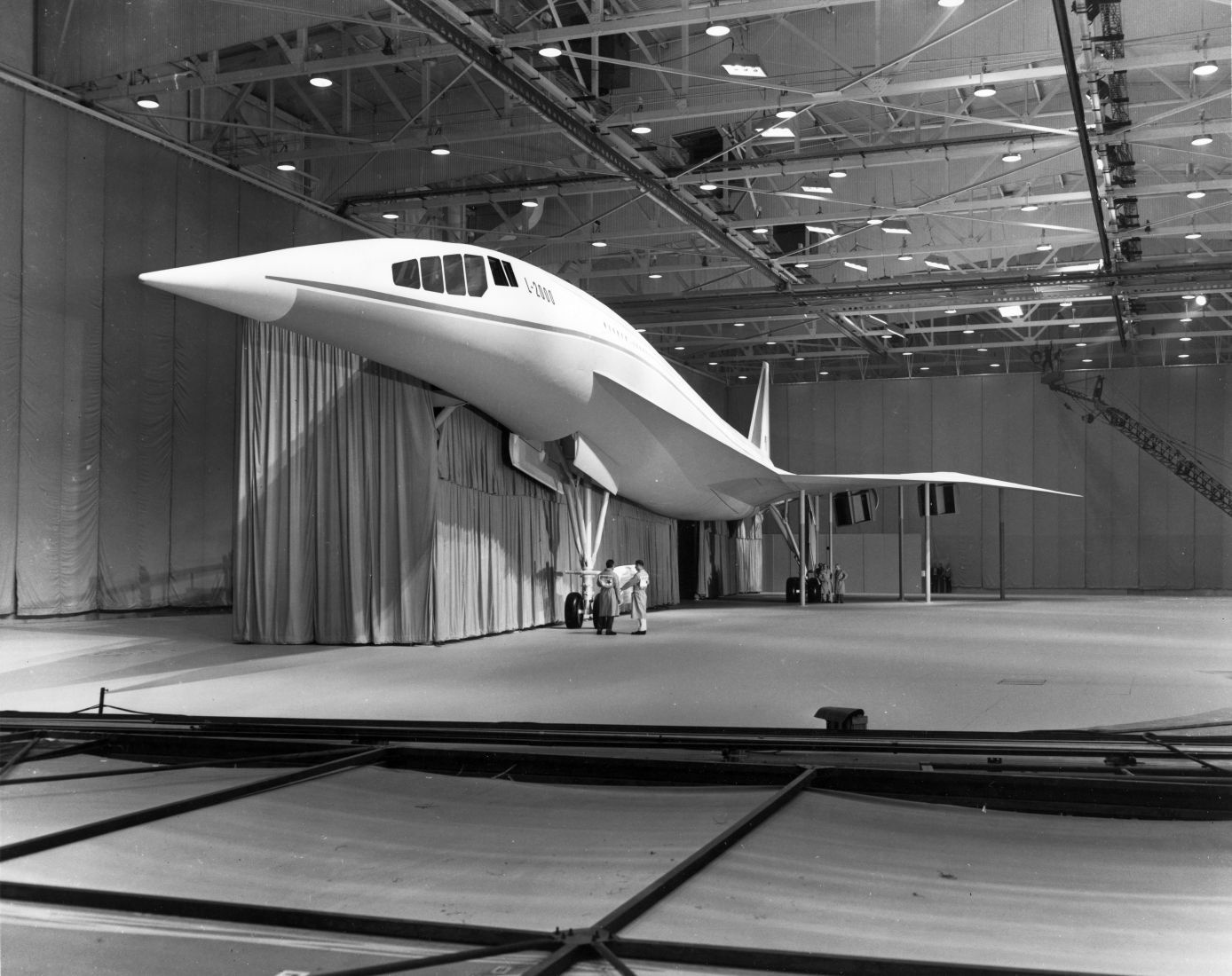 Lockheed_L-2000_mockup