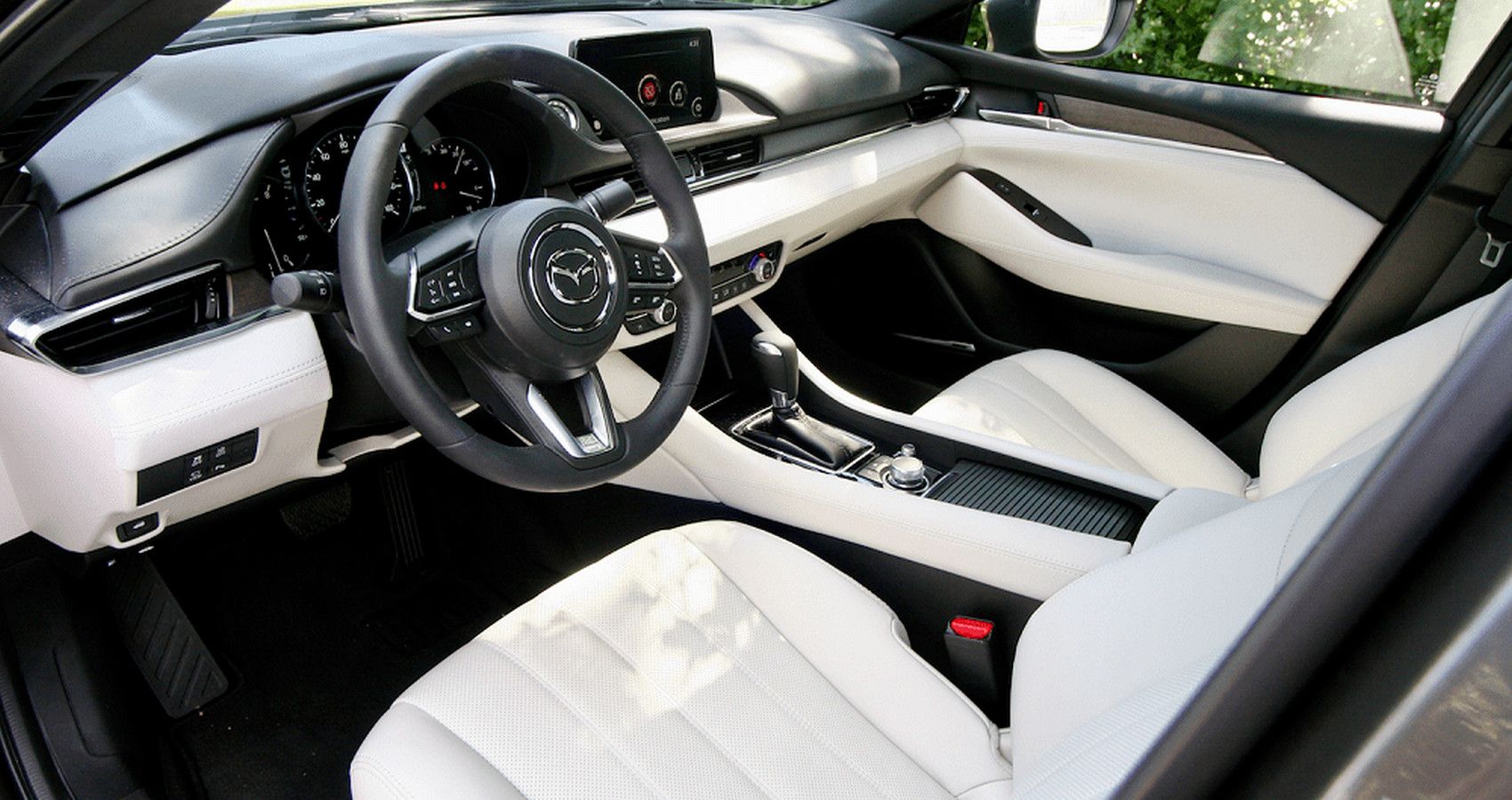 Mazda 6 Signature Interior