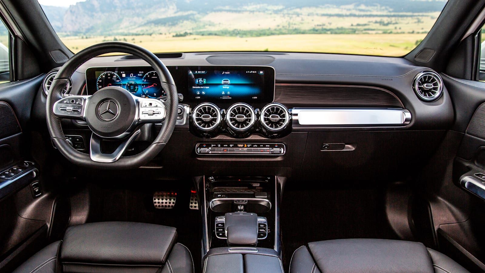 Mercedes-Benz GLB's Interior Design