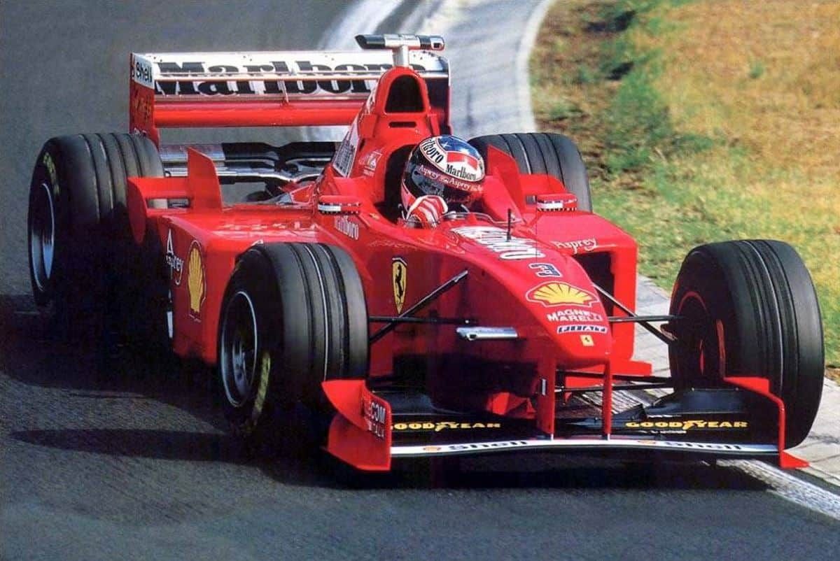 Michael-Schumacher-Hungarian-GP-F1-1998-Photo-Ferrari