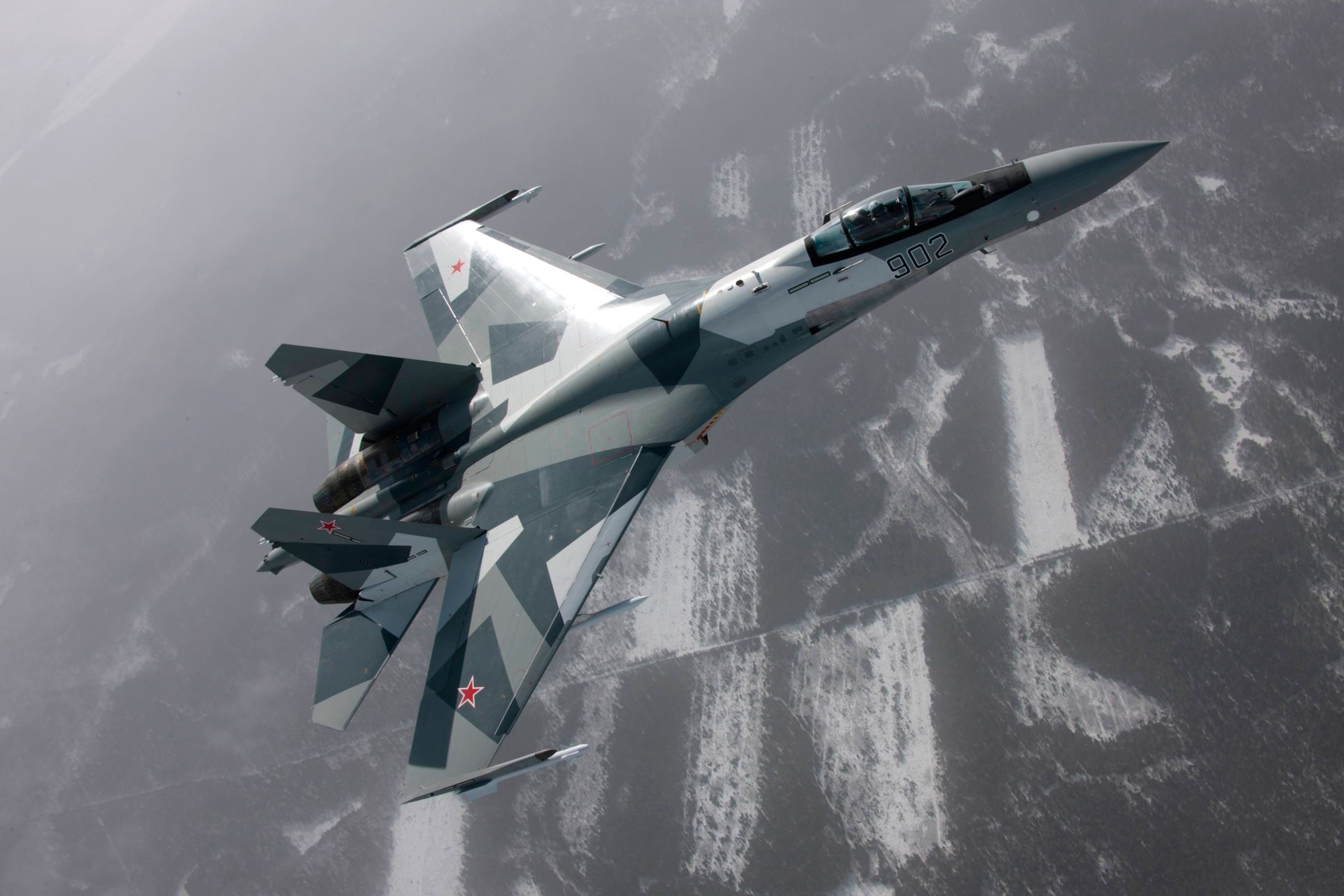 Sukhoi-Su-35-Flanker-E