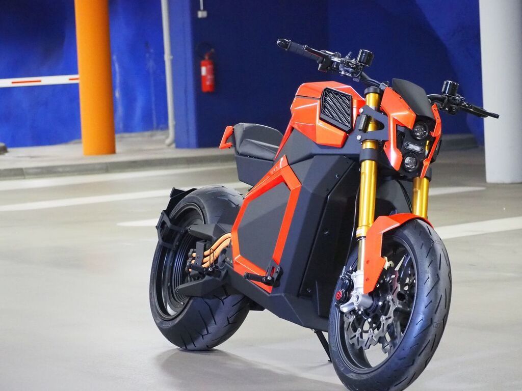 Verge TS Hubless Electric Motorcycle's Front View