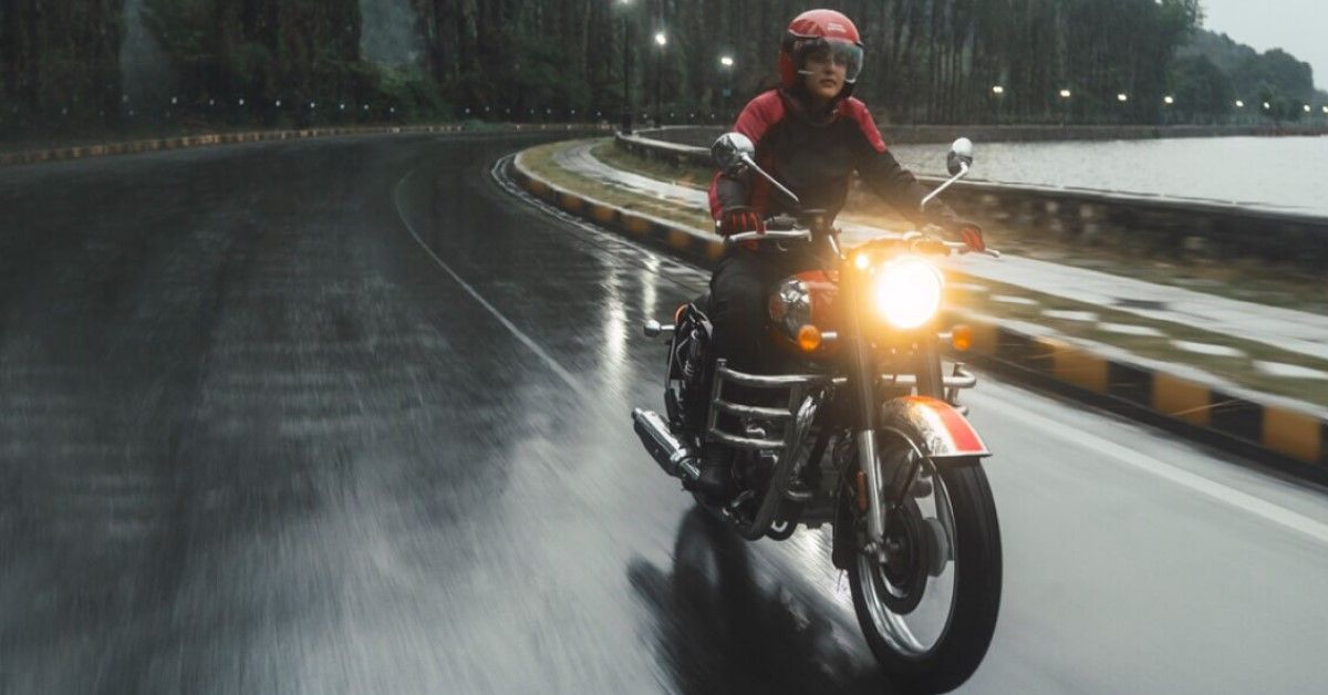 2022 Royal Enfield Classic 350 ride in the rain view