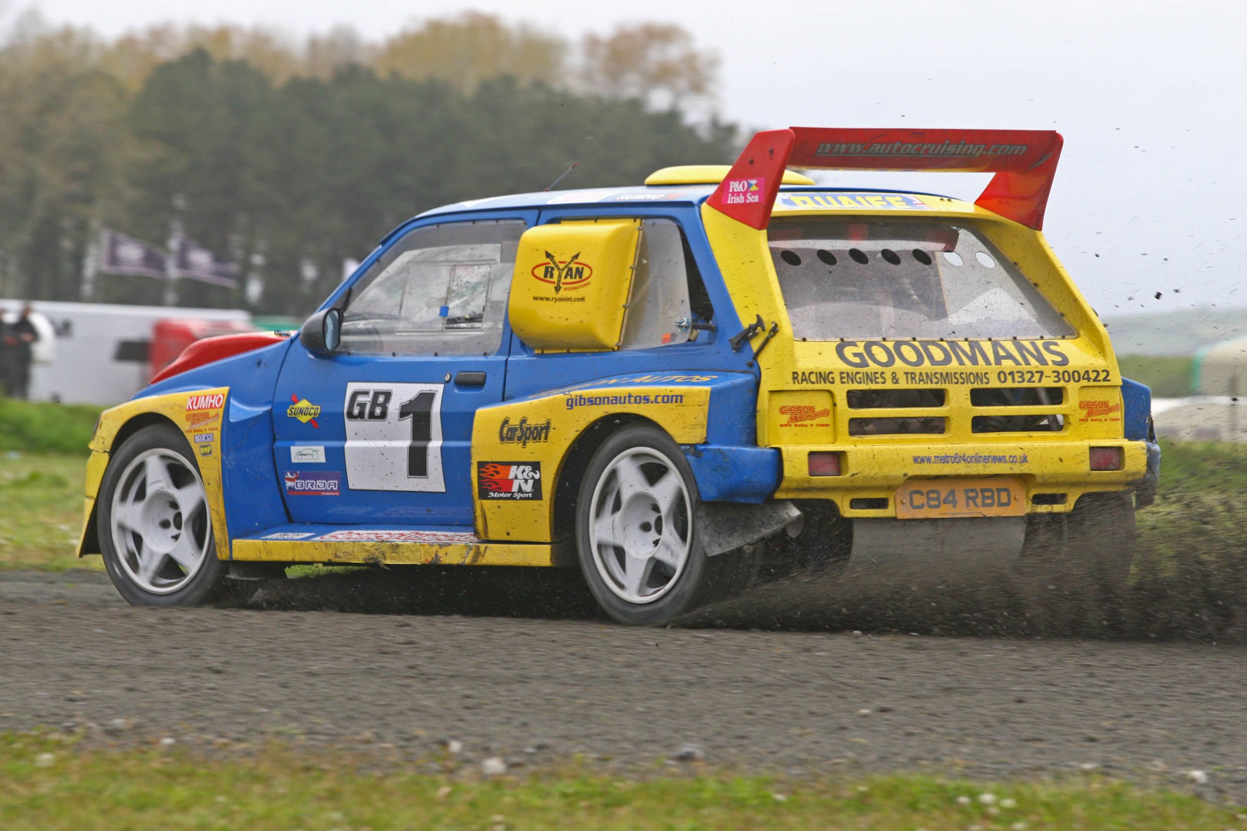 8 Reasons Why We Love The Iconic Metro 6R4