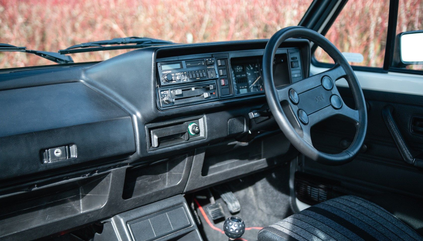 vw_golf_gti_mk1_52