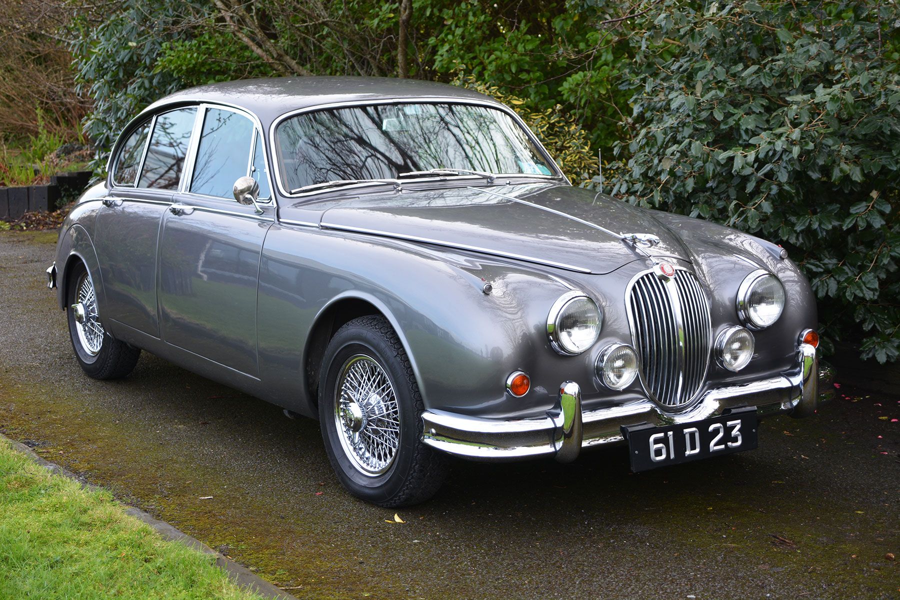 Here's What Made The Jaguar MK II So Cool