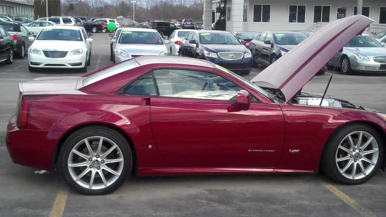 2006-Cadillac-XLR-V-1