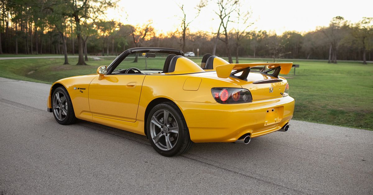 Here Are The Most Reliable Sports Cars Of The 2000s