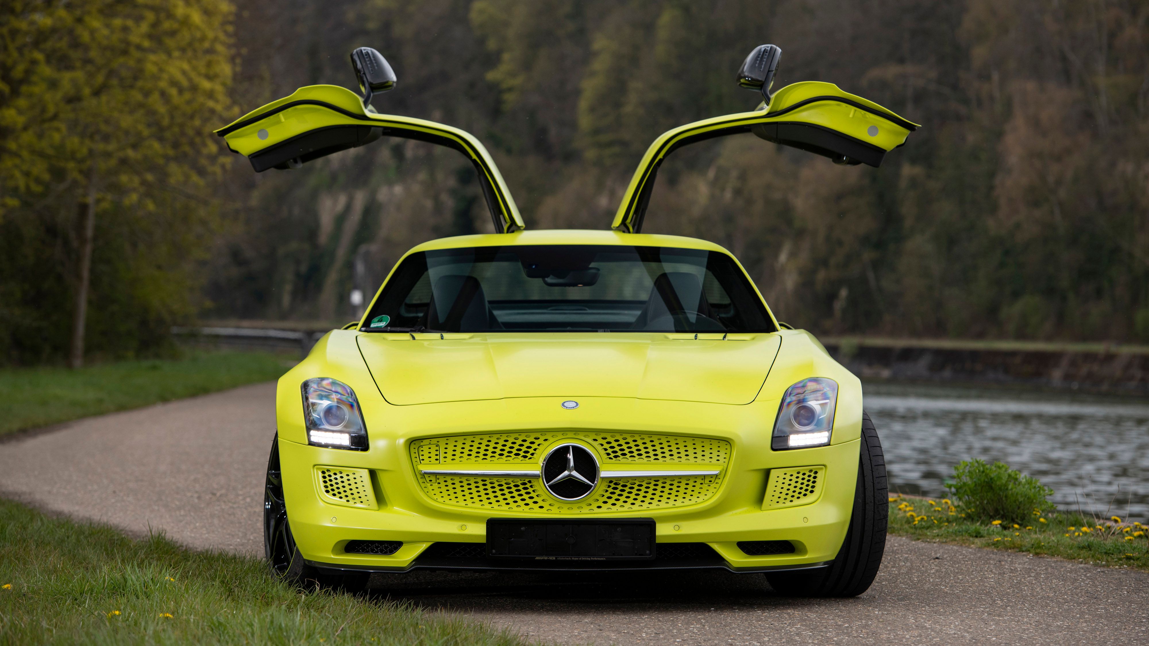 SLS AMG Electric Drive Front View