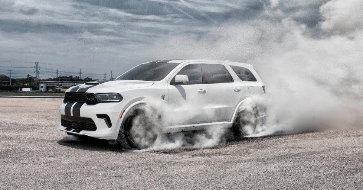 2022 Dodge Durango burning out all 4 wheels