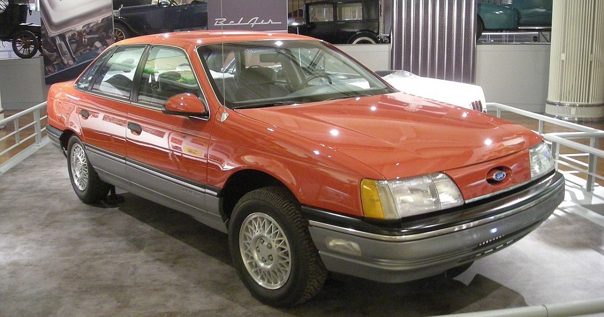 1986 Ford Taurus 