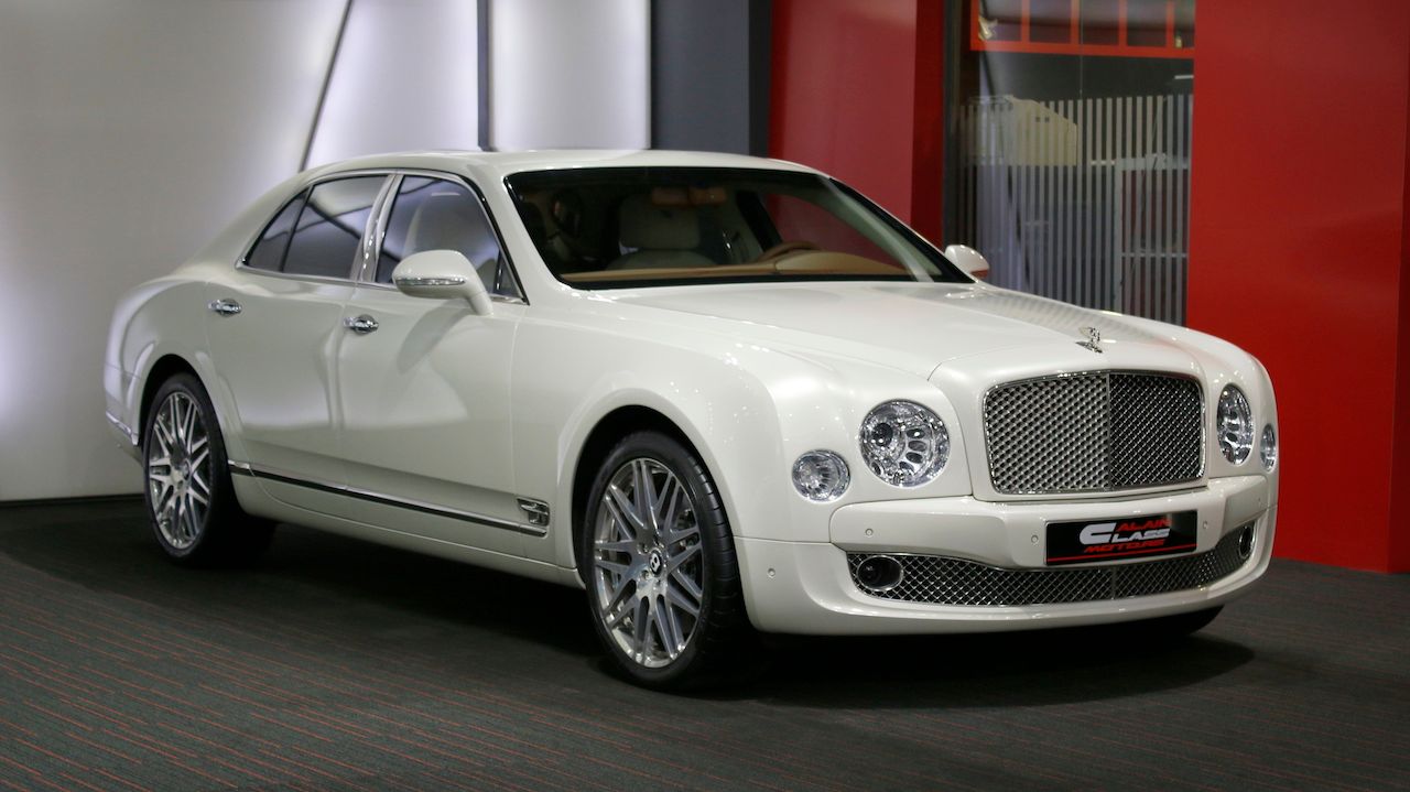 A White 2014 Bentley Mulsanne Birkin-Edition