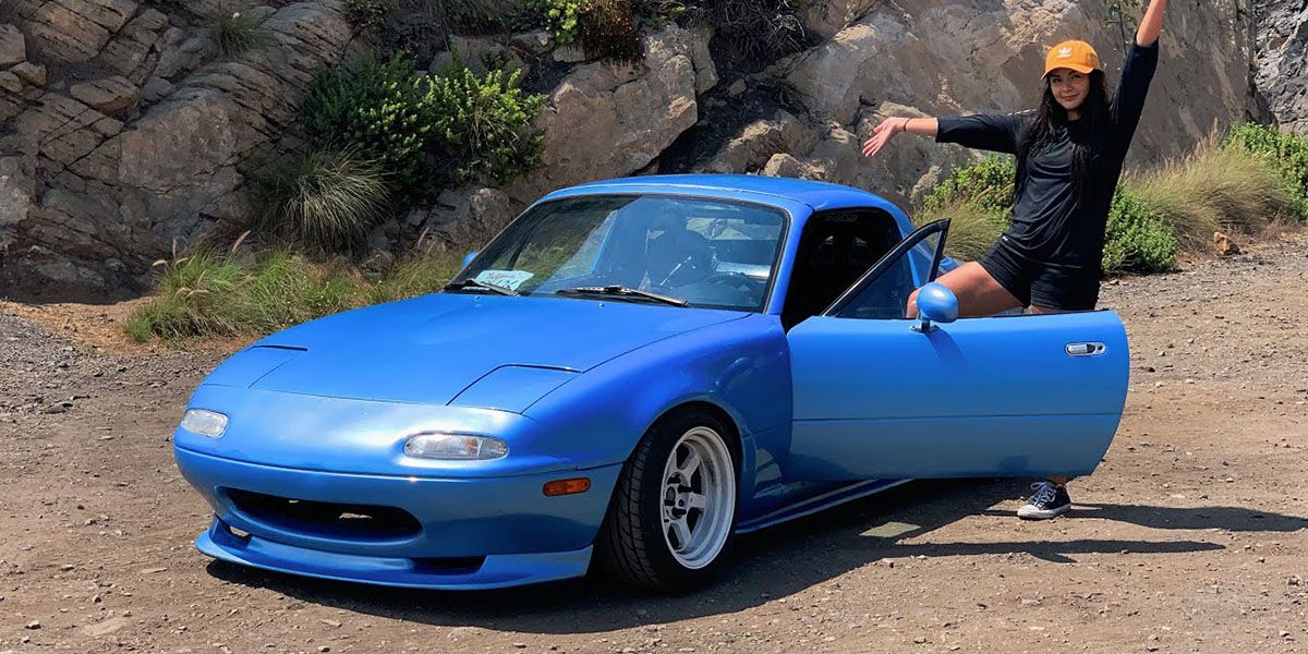 Blue-Mazda-Miata-1