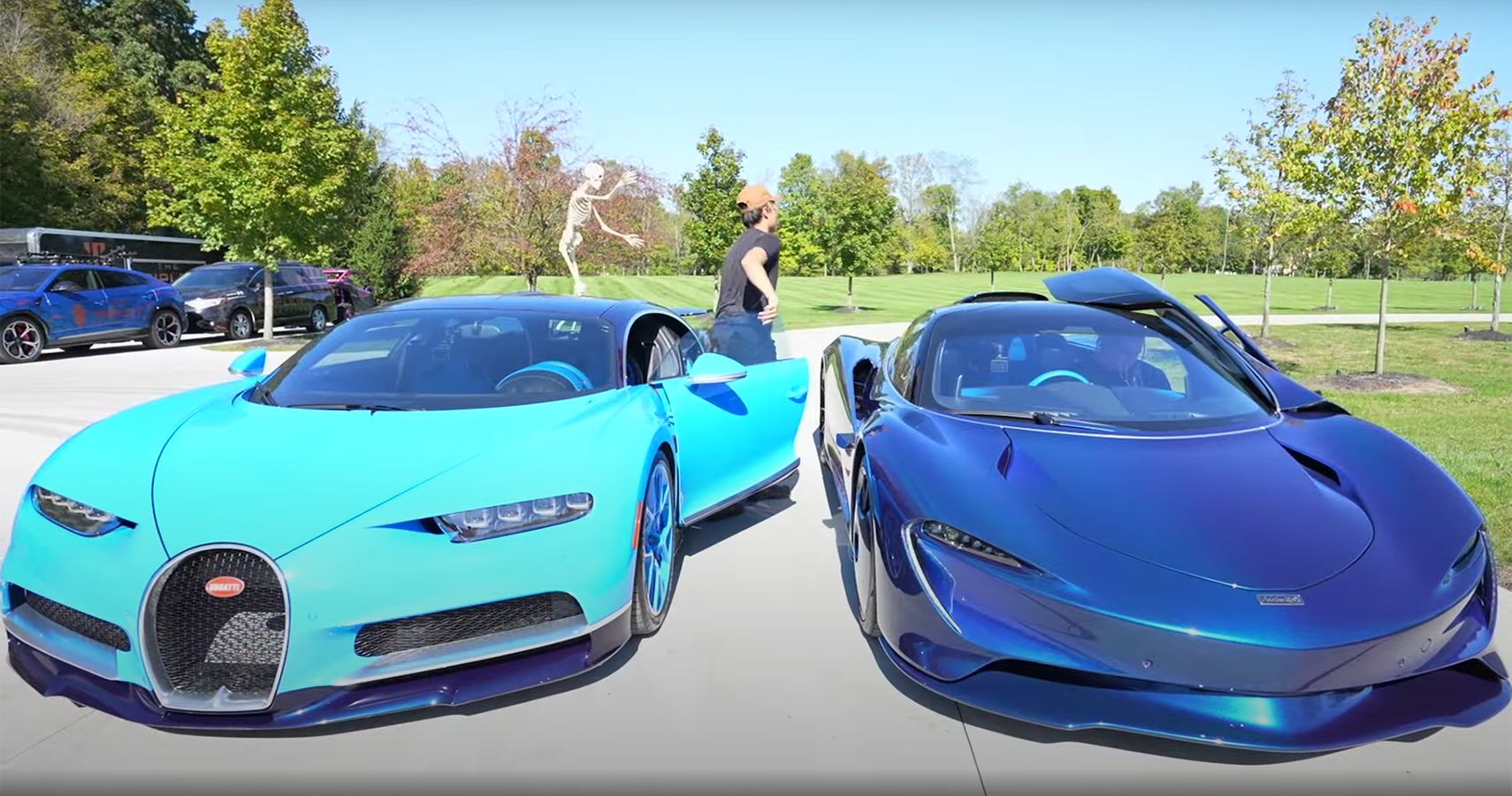 Bugatti Chiron vs McLaren Speedtail parked