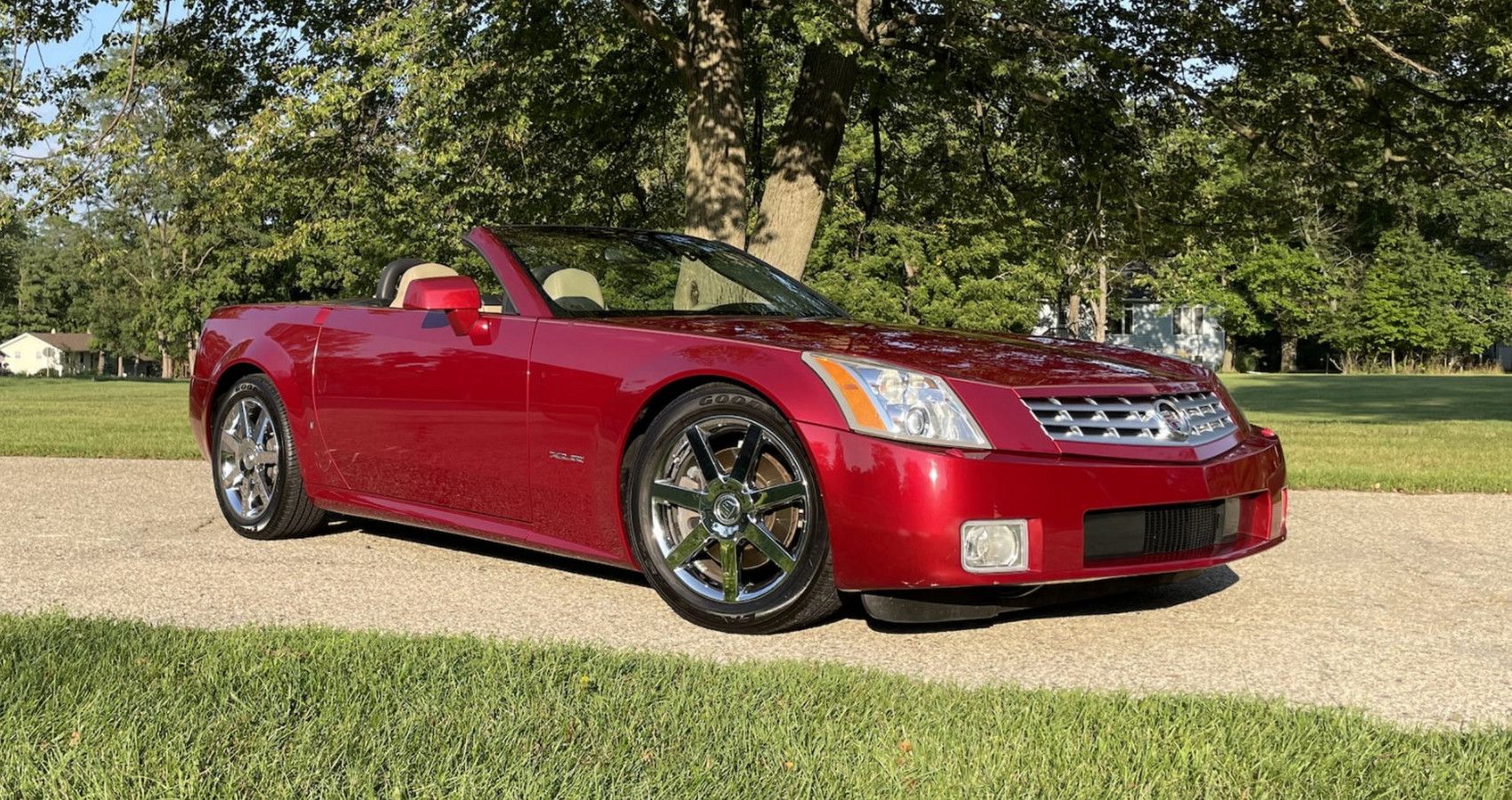 Cadillac XLR - Front Quarter