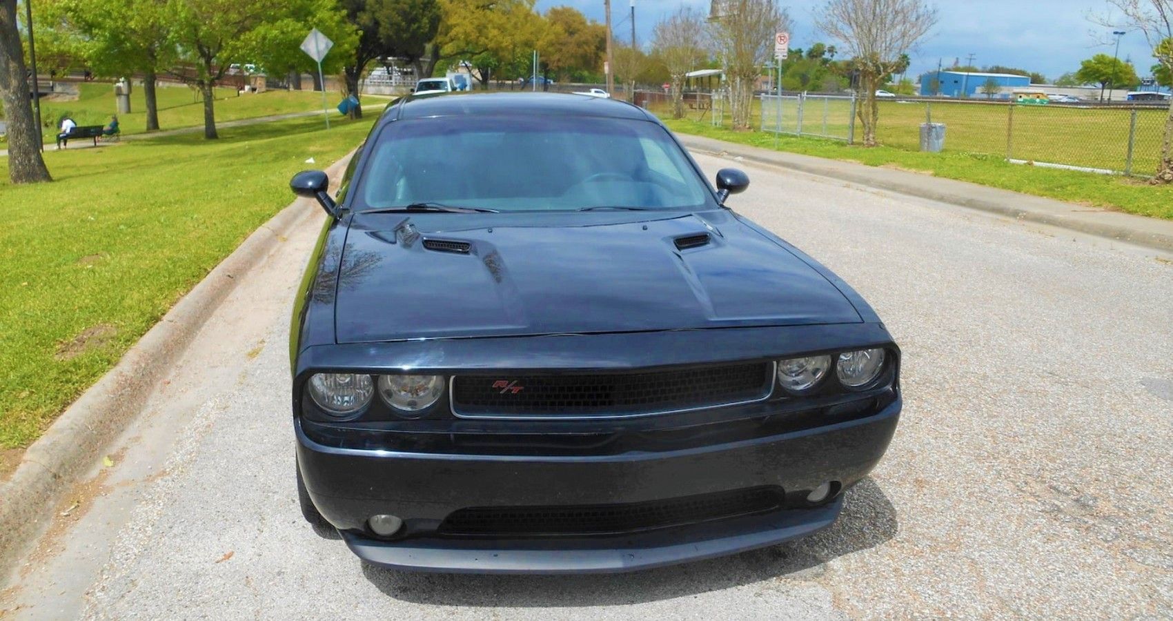 Dodge Challenger RT - Front View