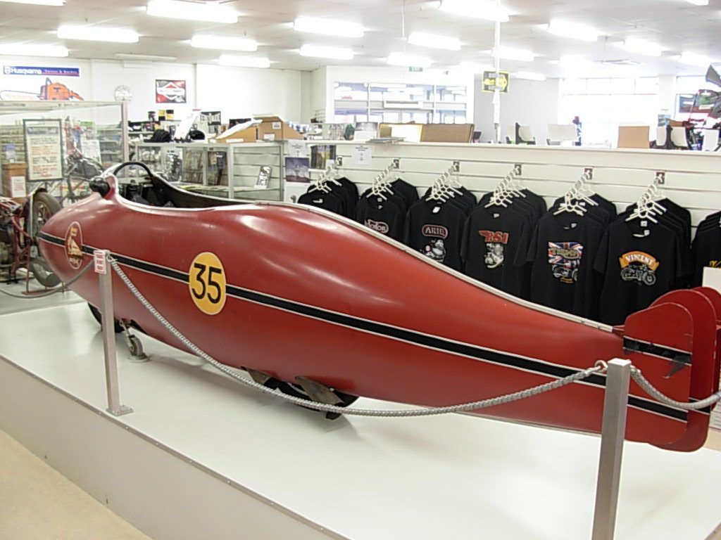 10 Fast Facts About Burt Munro