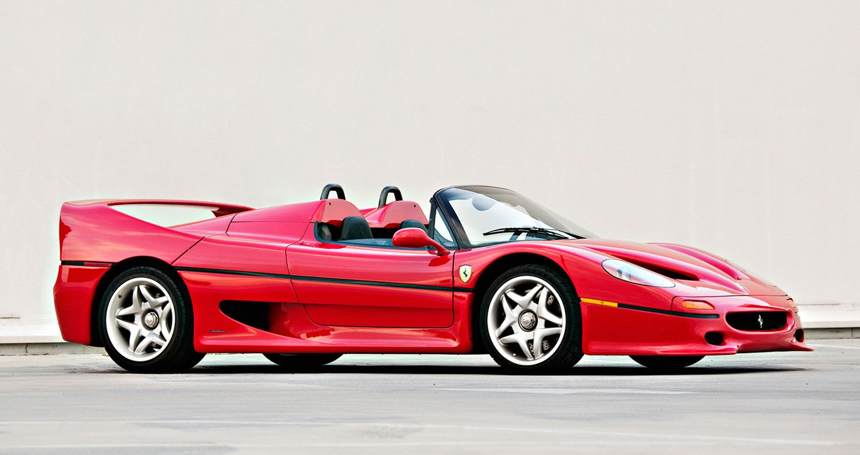 The Coolest Features On 1990S Small Cars That We Miss - z0bg6pn