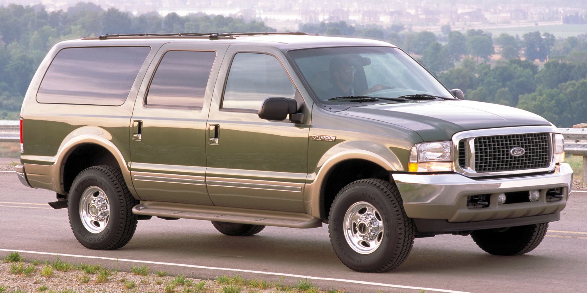 Front 3/4 view of the Ford Excursion