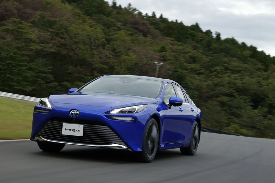 Toyota Mirai For 2022 In Blue
