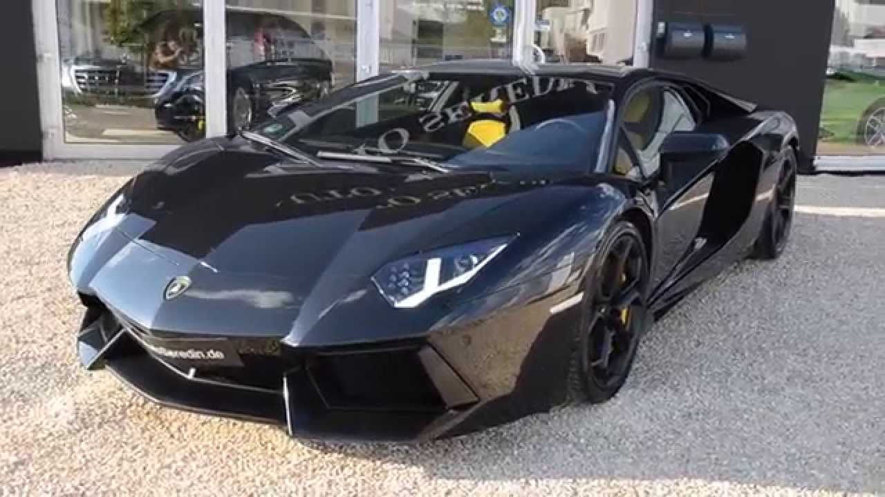 Lamborghini Aventador..