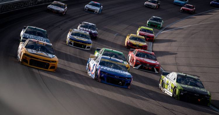 25 Things Gearheads Should Know About Nascar Race Cars 25 Things Gearheads Should Know About Nascar Race Cars