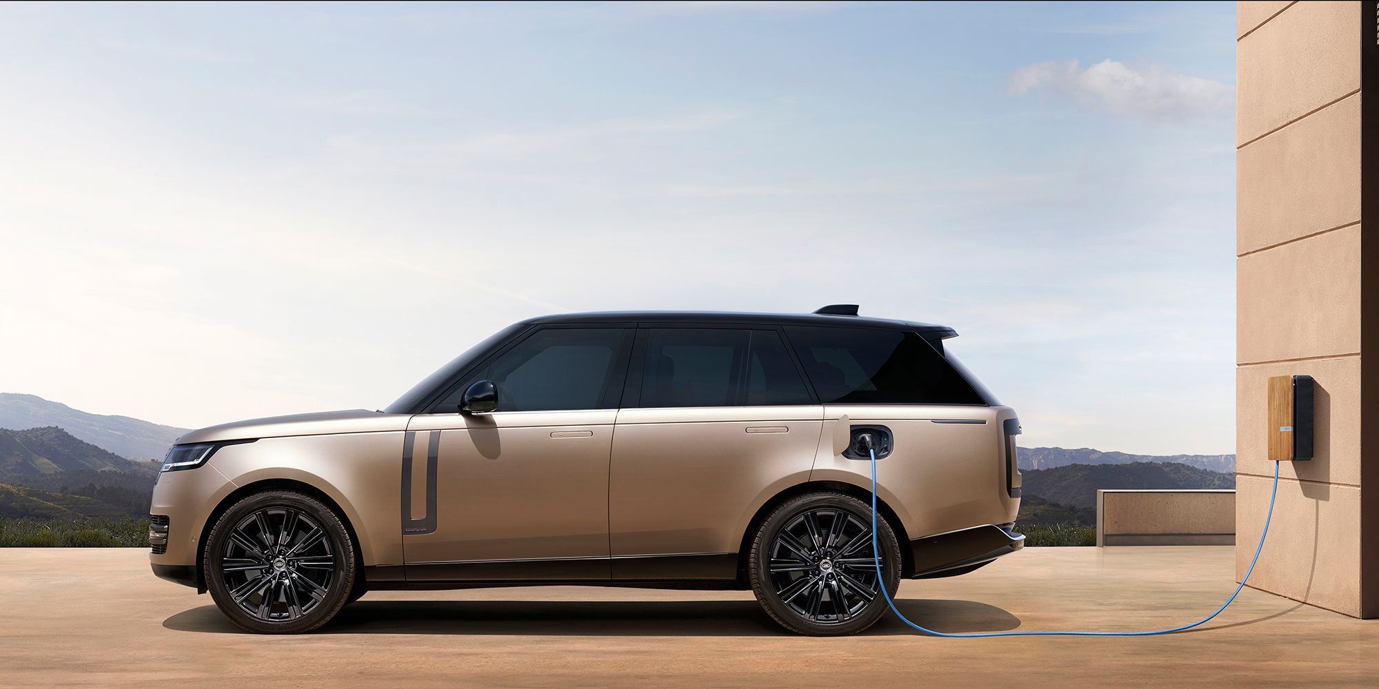 5 Cheapest Plugin Hybrid Cars On The Market (5 That Are Expensive)