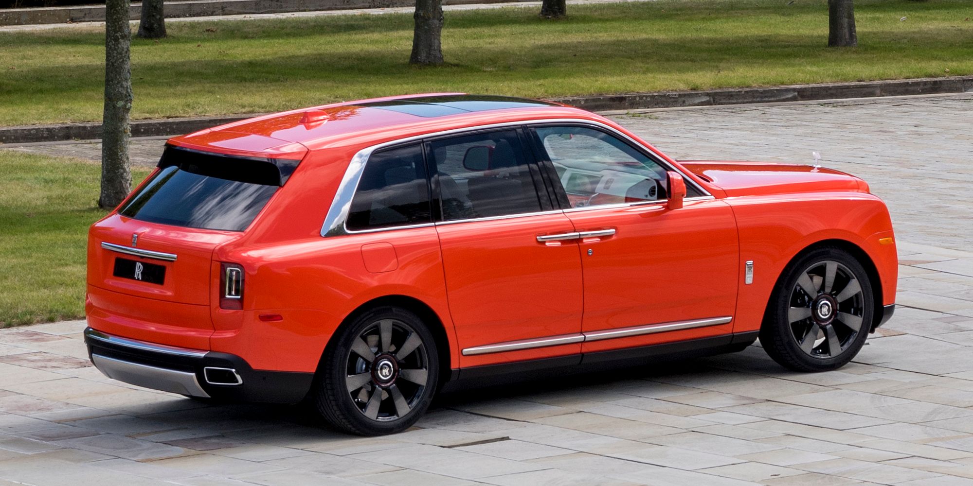 10 Coolest British SUVs Money Can Buy