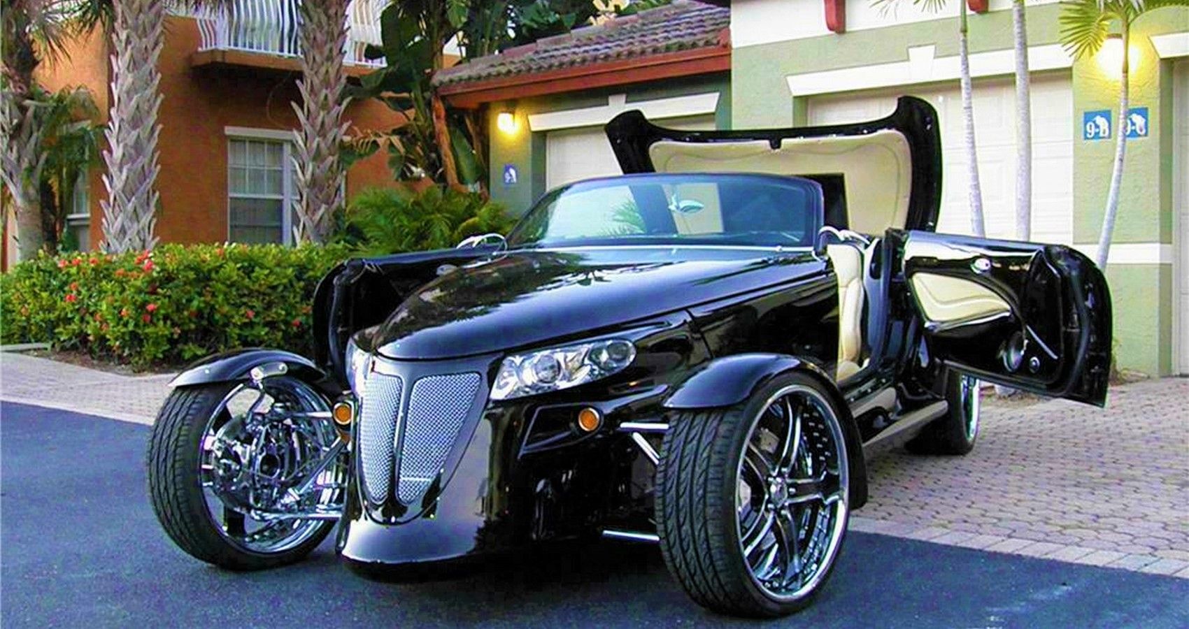 Plymouth Prowler - Front Quarter