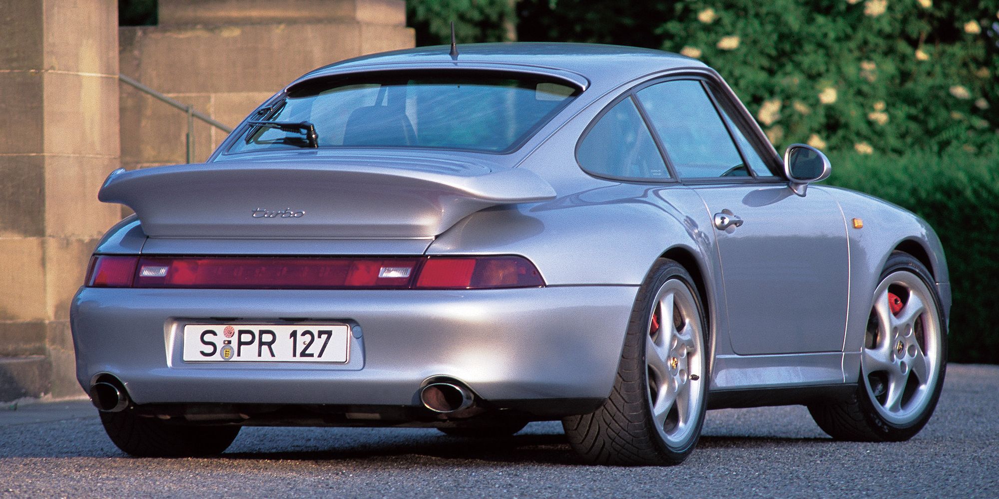 10 Of The Coolest Supercars To Emerge In The 1990s