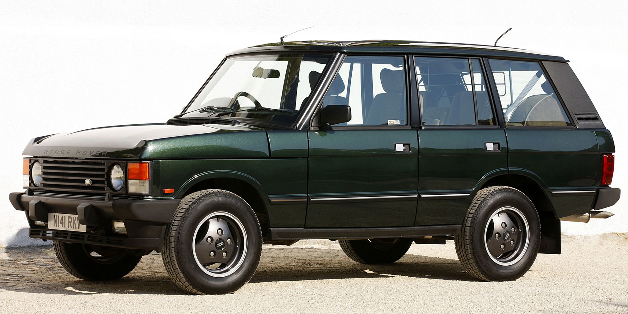 10 Cool Classic SUVs We'd Love To Take For A Spin