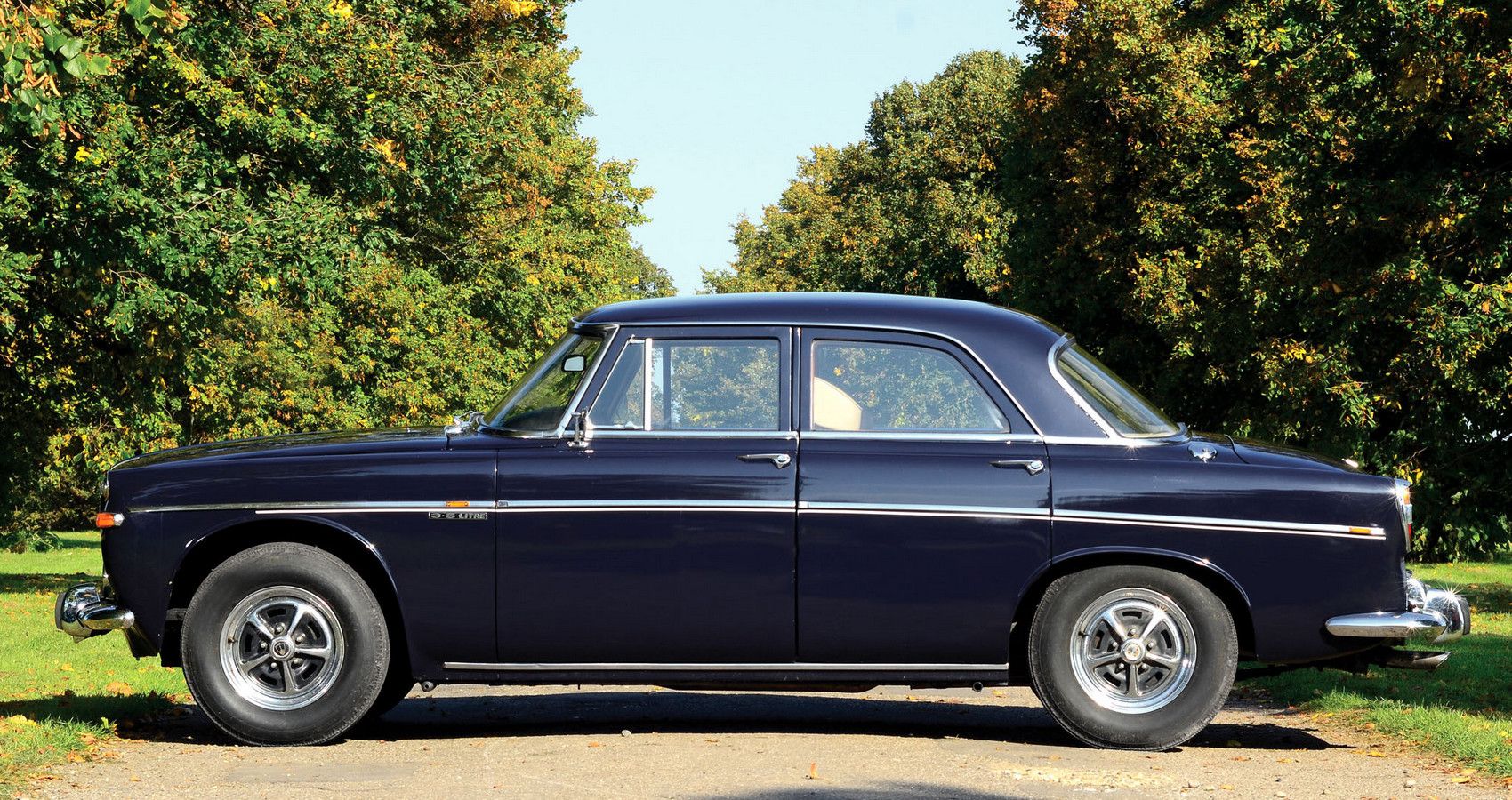 Rover P5B - Side View