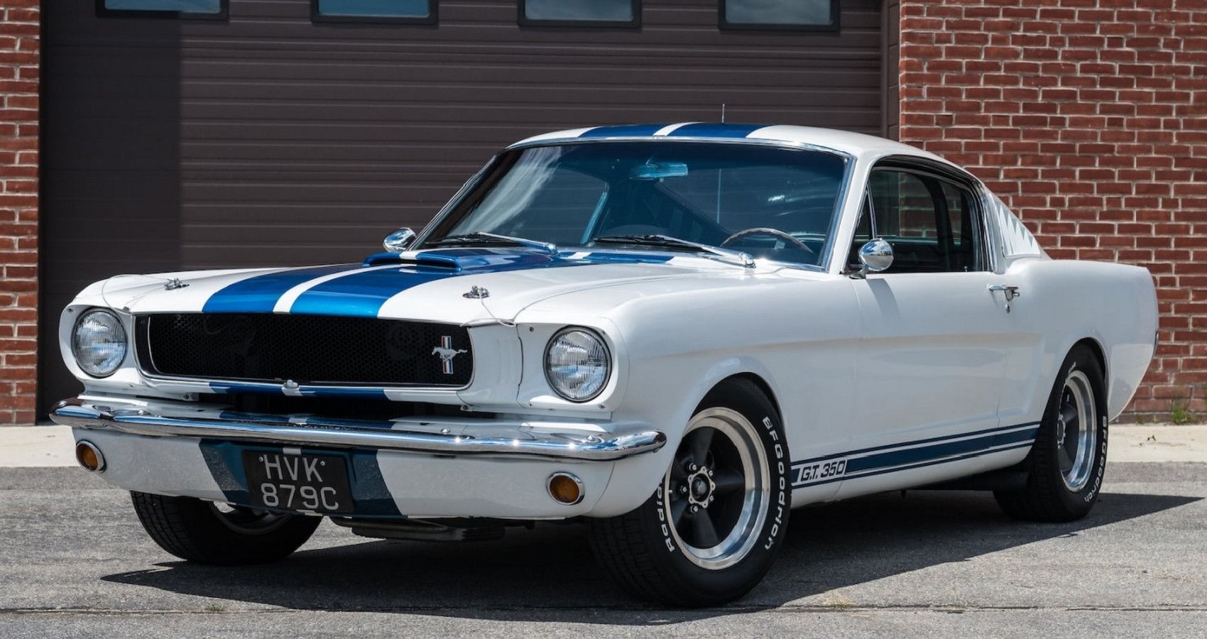 Shelby GT350 - Front Quarter