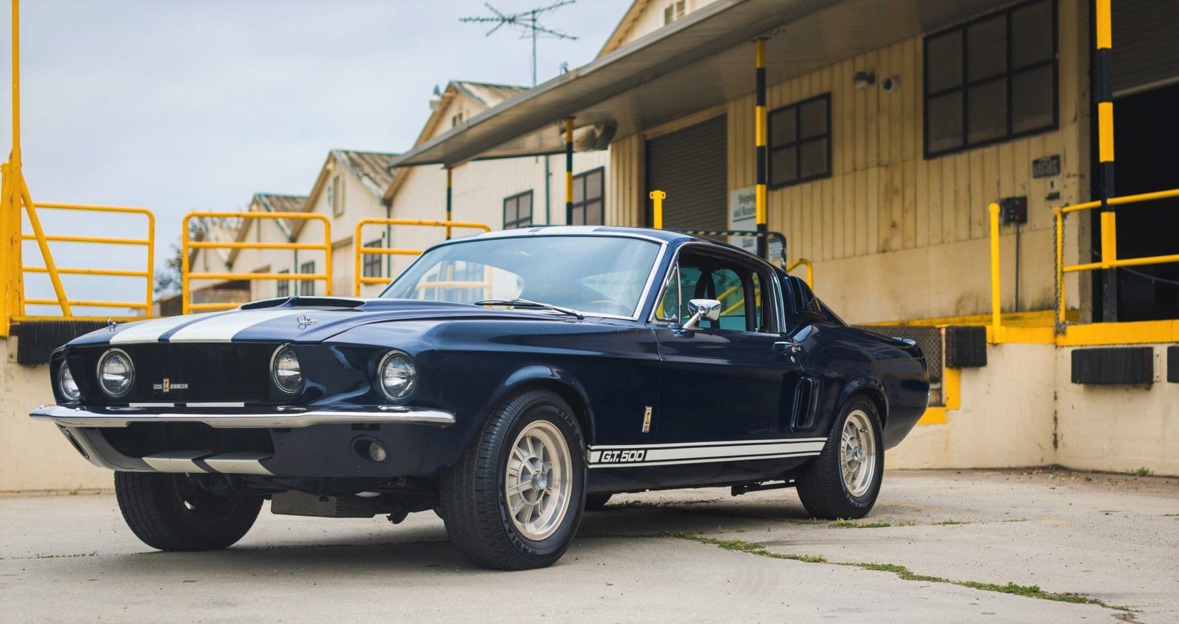 Shelby Mustang GT500 - Front Quater