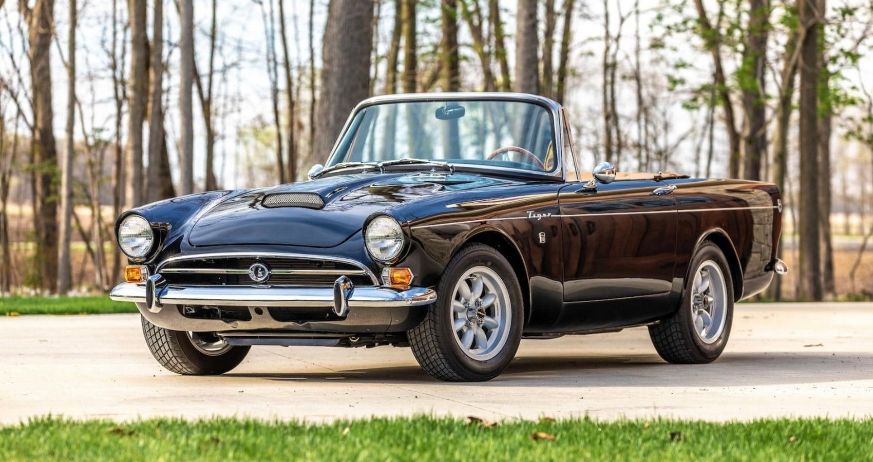 Sunbeam Tiger - Front Quarter