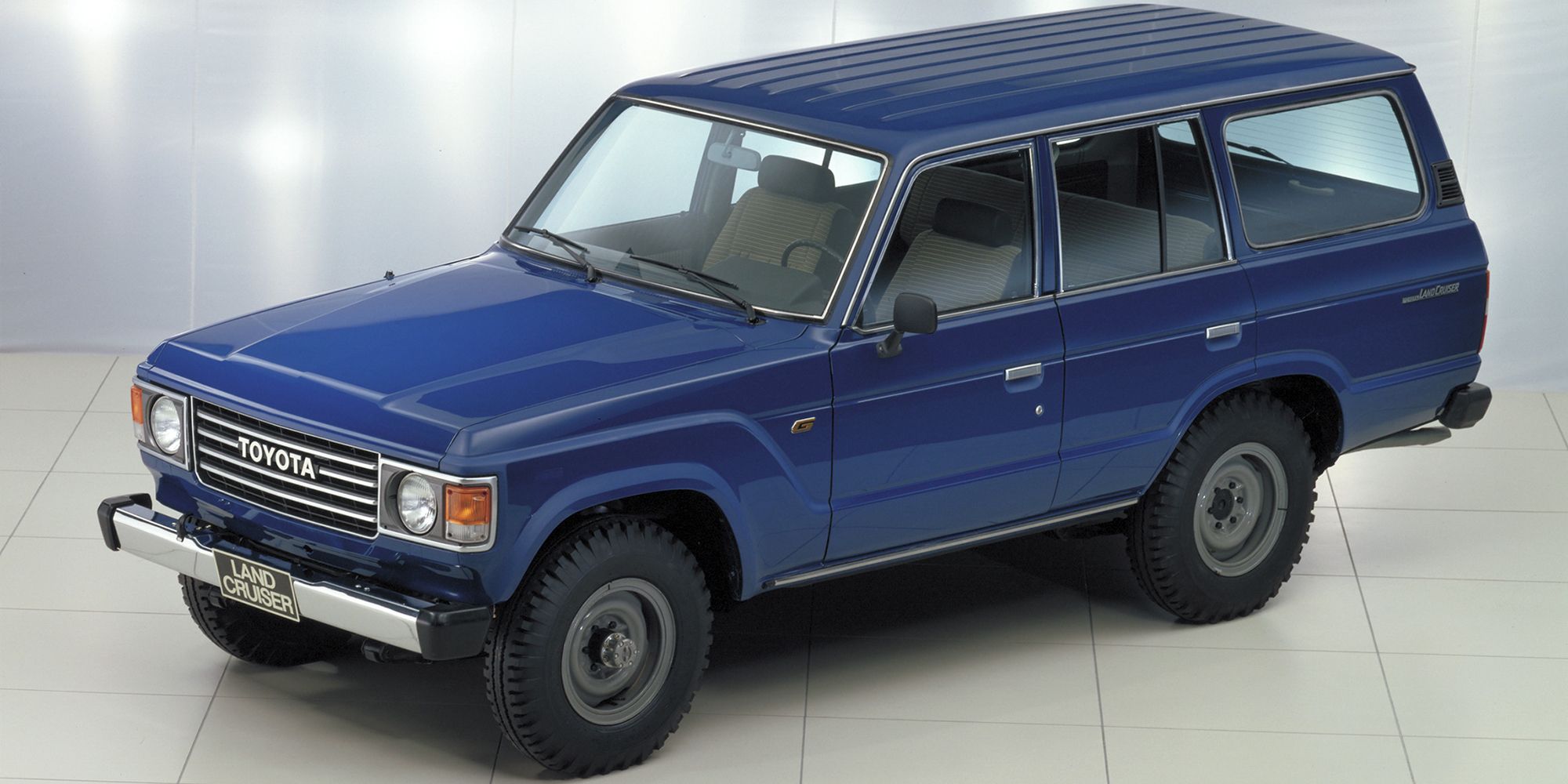 10 Cool Classic SUVs We'd Love To Take For A Spin