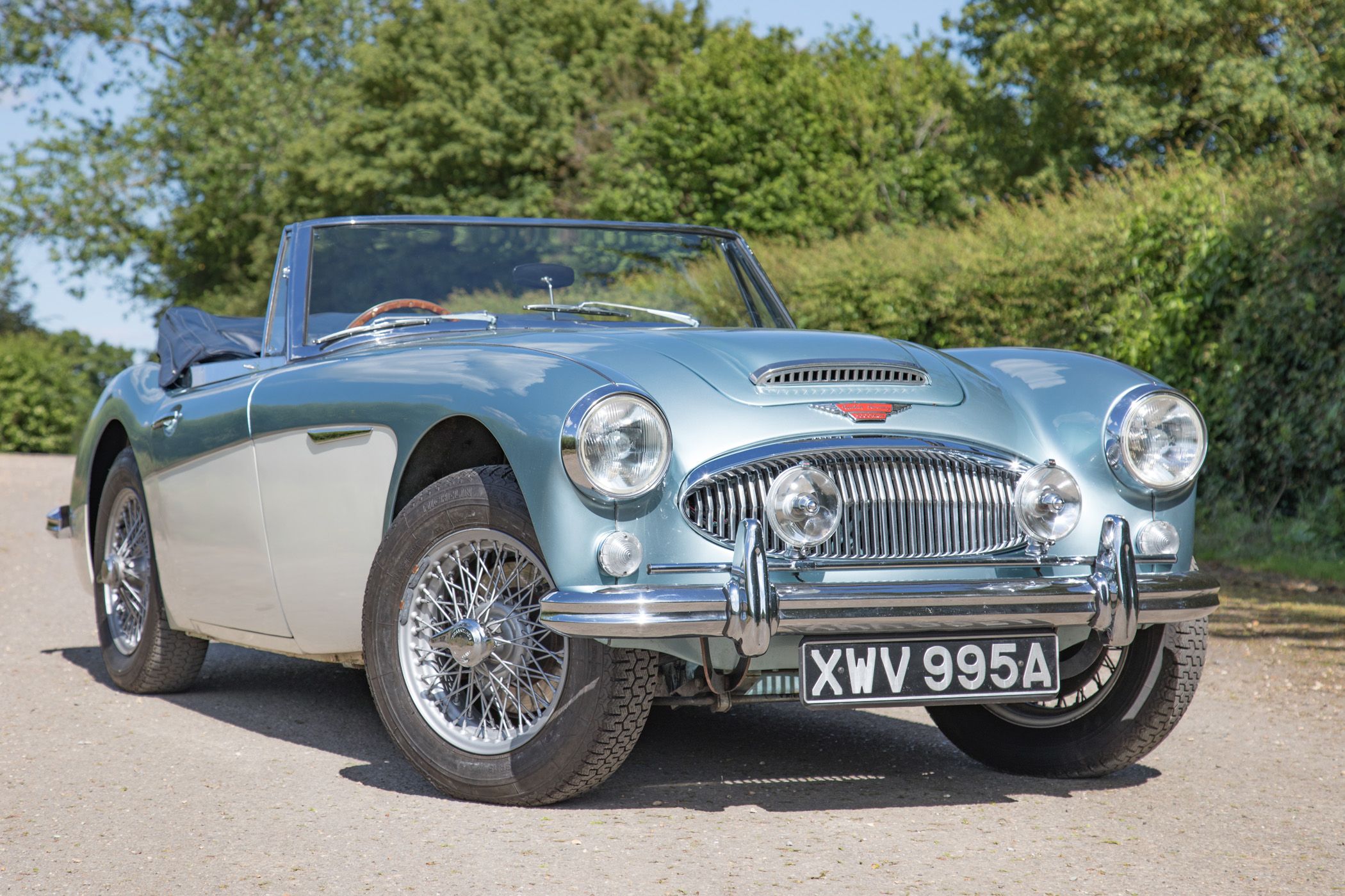 10 Awesome British Roadsters We'd Love To Get Our Hands On