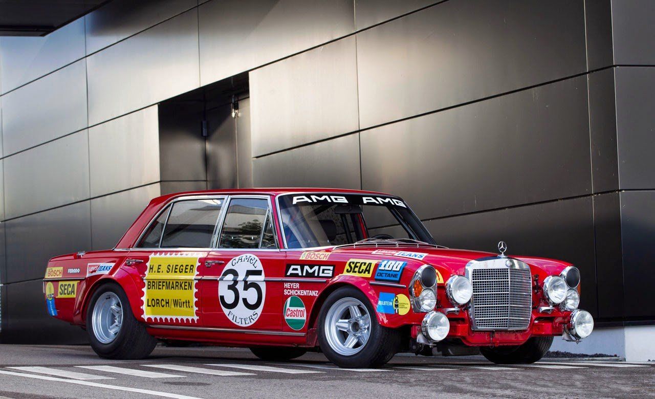 Mercedes 300 SEL 6.8 AMG “Red Pig” Quarter View Front