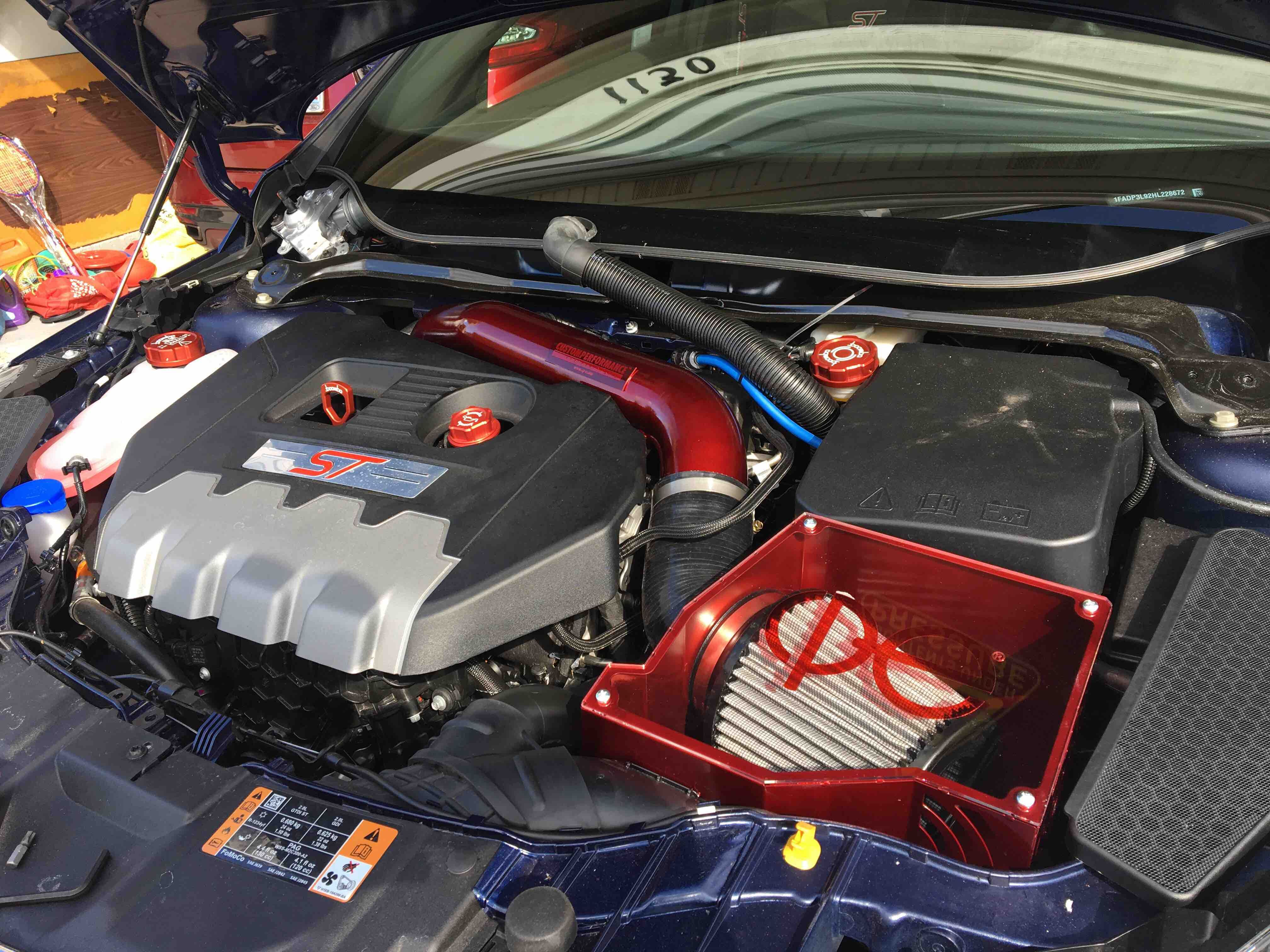 red focust st cold air intake