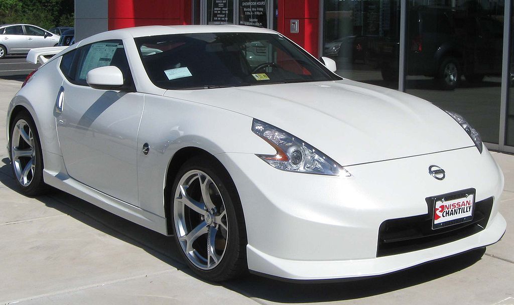 Nissan 370Z Nismo Front