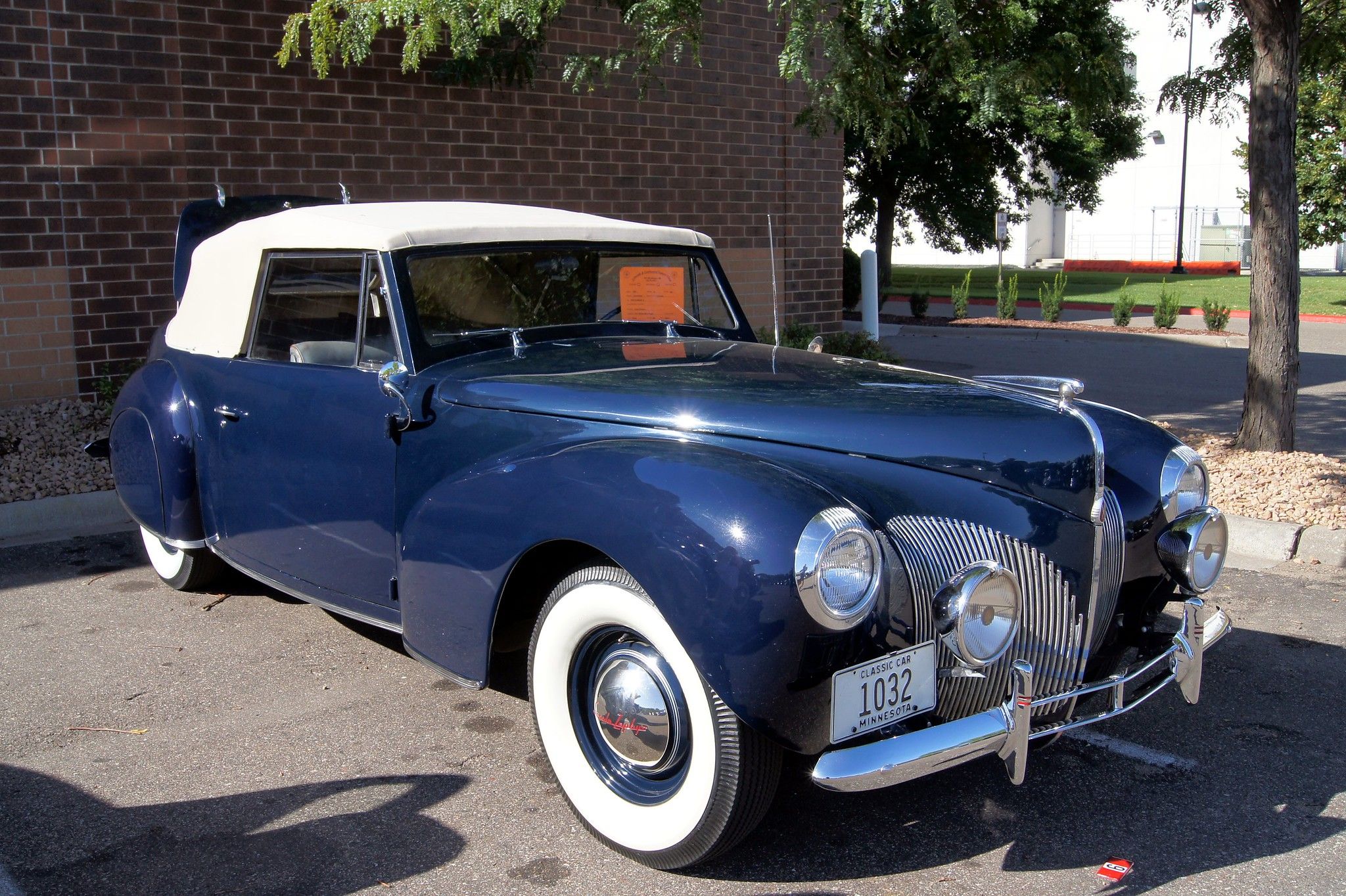 Blue 1940 Lincoln Continental Cabriolet 
