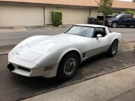 1980 California 305 Corvette 1